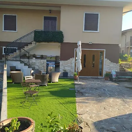 Casa de hóspedes Rita 3*